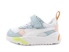 Puma dew/white/cucumber/pink sneakers Trinity